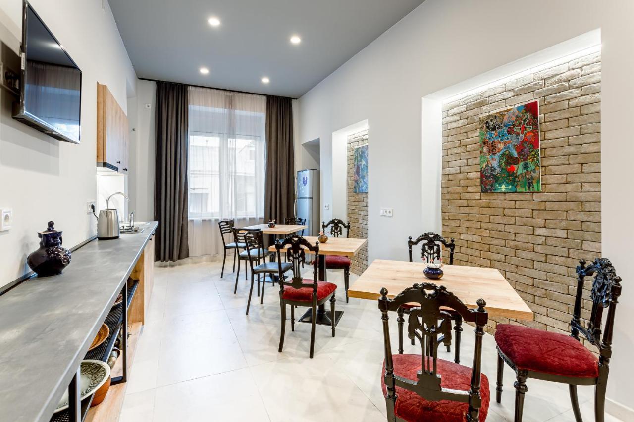 Tbilisi Home,View On Gvinis Karkhana Wine Factory 外观 照片